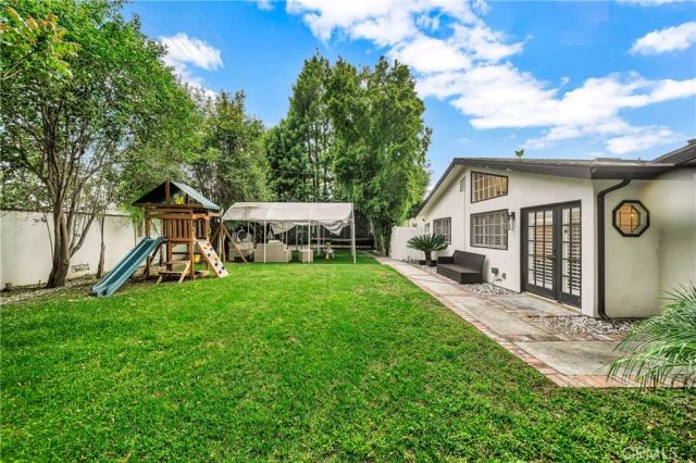 22908 Leonora, Woodland Hills, CA 91367