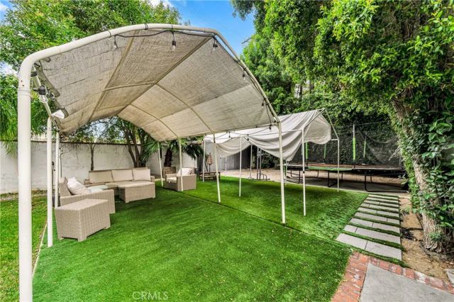 22908 Leonora, Woodland Hills, CA 91367