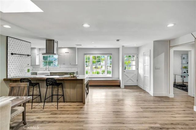22908 Leonora, Woodland Hills, CA 91367