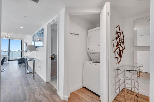 1300 S Miami Ave 4805, Miami, FL 33130