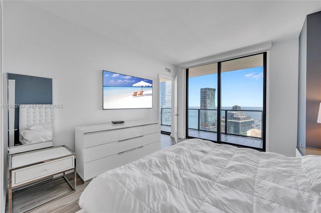 1300 S Miami Ave 4805, Miami, FL 33130