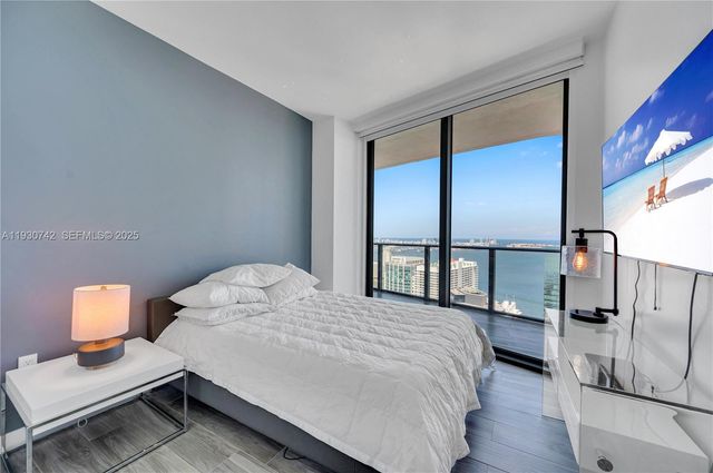 1300 S Miami Ave 4805, Miami, FL 33130