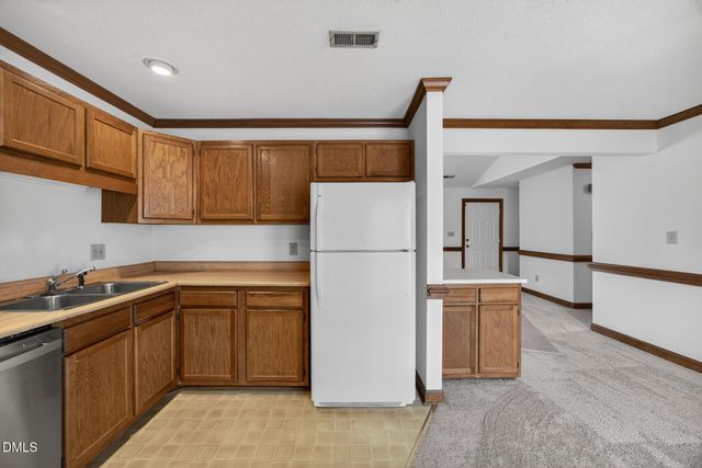 2004 Saddlegate Court, Greensboro, NC 27407