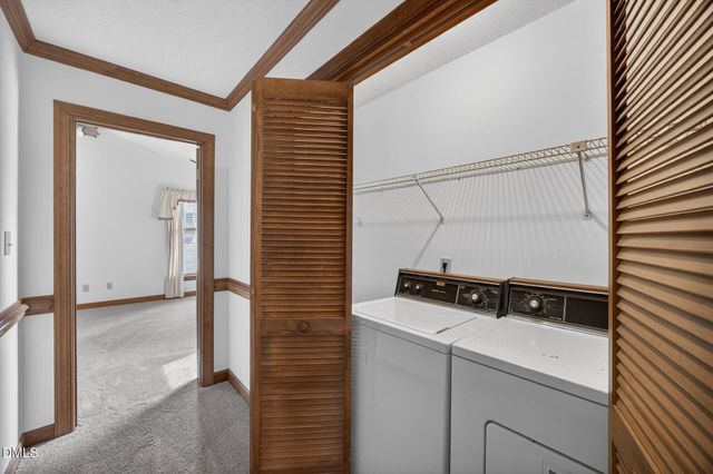 2004 Saddlegate Court, Greensboro, NC 27407