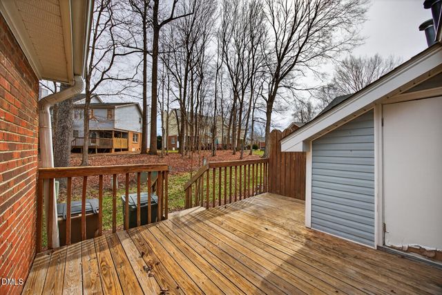 2004 Saddlegate Court, Greensboro, NC 27407