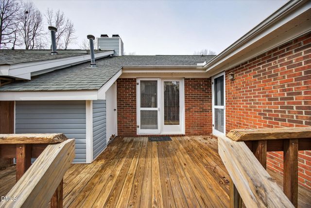 2004 Saddlegate Court, Greensboro, NC 27407