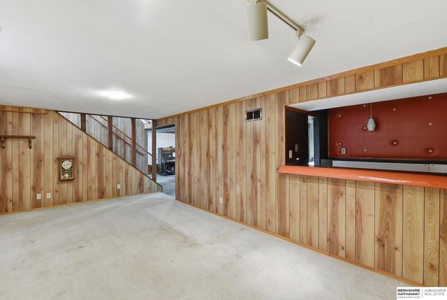 5024 Magnolia Street, Omaha, NE 68137