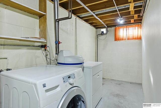 5024 Magnolia Street, Omaha, NE 68137