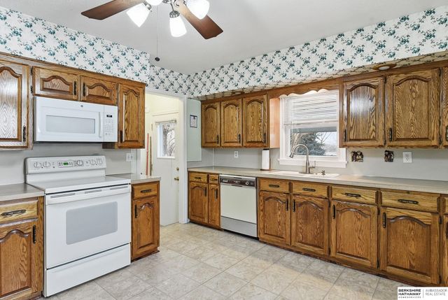 5024 Magnolia Street, Omaha, NE 68137