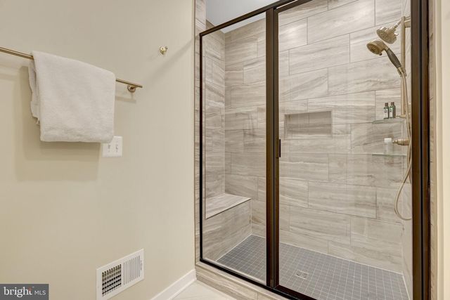 1622 FELLOWSHIP SQ, Reston, VA 20190