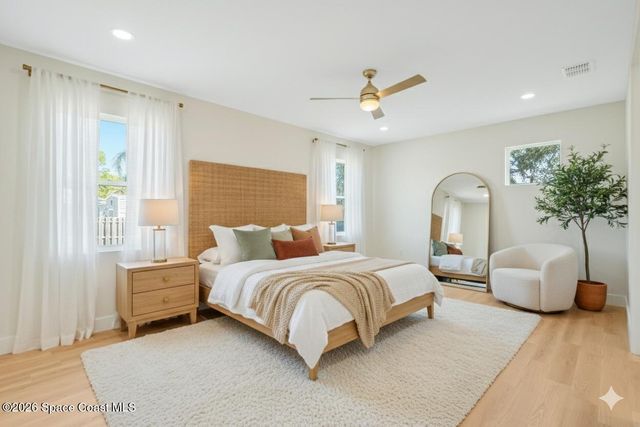 3231 Hale Avenue SE, Palm Bay, FL 32909
