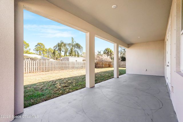 3231 Hale Avenue SE, Palm Bay, FL 32909