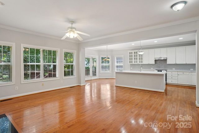 8020 Garnkirk Drive, Huntersville, NC 28078