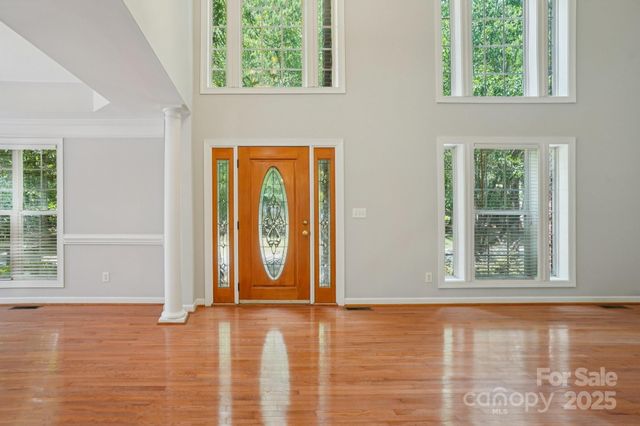 8020 Garnkirk Drive, Huntersville, NC 28078