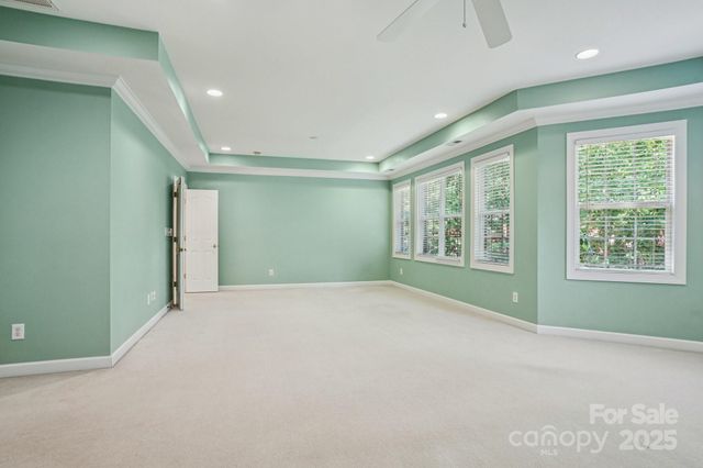 8020 Garnkirk Drive, Huntersville, NC 28078