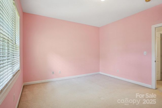 8020 Garnkirk Drive, Huntersville, NC 28078