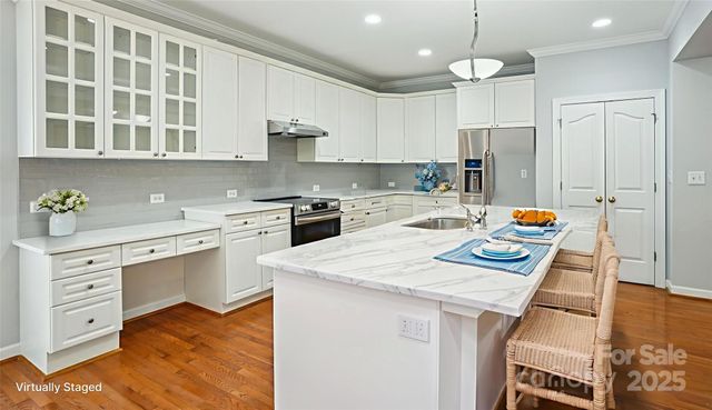 8020 Garnkirk Drive, Huntersville, NC 28078