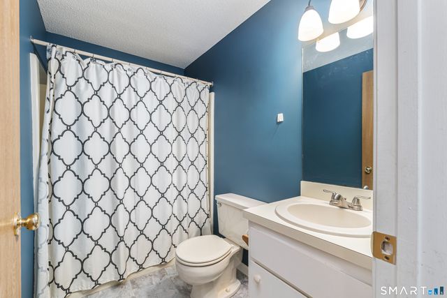 23 Wood Duck Lane 23, Simsbury, CT 06081