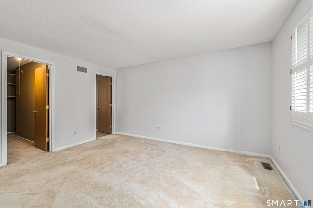 23 Wood Duck Lane 23, Simsbury, CT 06081