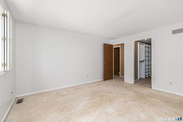 23 Wood Duck Lane 23, Simsbury, CT 06081