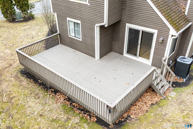 23 Wood Duck Lane 23, Simsbury, CT 06081