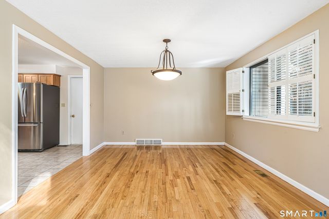 23 Wood Duck Lane 23, Simsbury, CT 06081