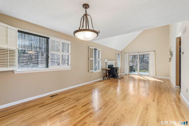 23 Wood Duck Lane 23, Simsbury, CT 06081