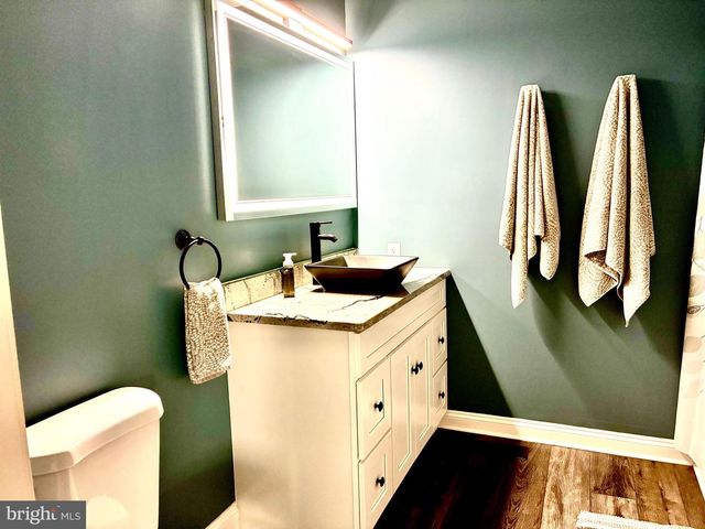 4580 GREEN TREE RD, Reading, PA 19606