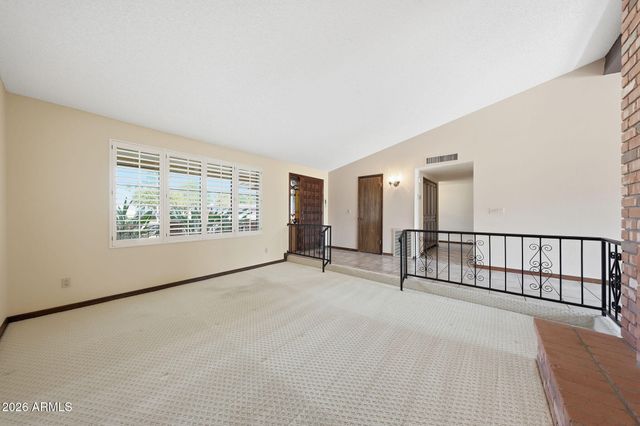 2255 E JACARANDA Street, Mesa, AZ 85213