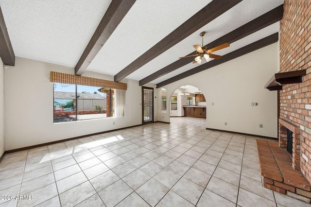 2255 E JACARANDA Street, Mesa, AZ 85213