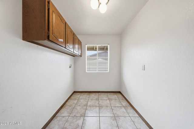 2255 E JACARANDA Street, Mesa, AZ 85213