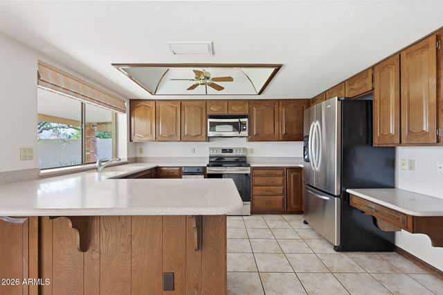 2255 E JACARANDA Street, Mesa, AZ 85213