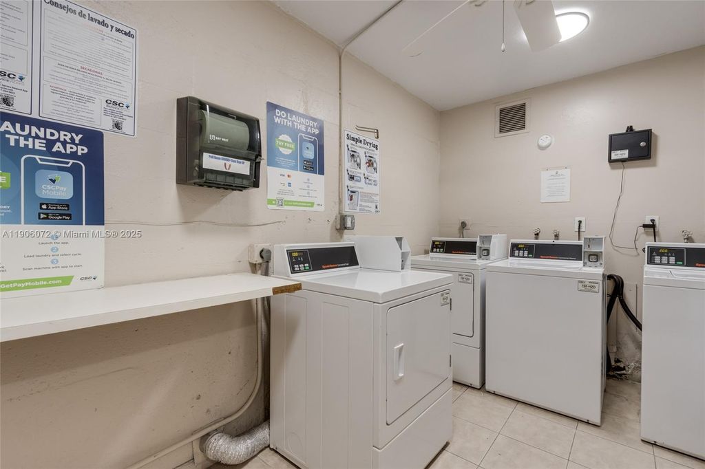 Image 37 of property listing at 777 S Federal Hwy 203H, Pompano Beach, FL 33062