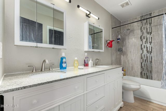 11841 N LAVERN Lane, Maricopa, AZ 85139