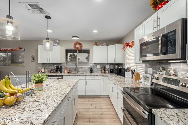 11841 N LAVERN Lane, Maricopa, AZ 85139