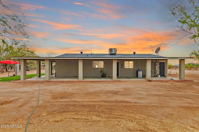 11841 N LAVERN Lane, Maricopa, AZ 85139