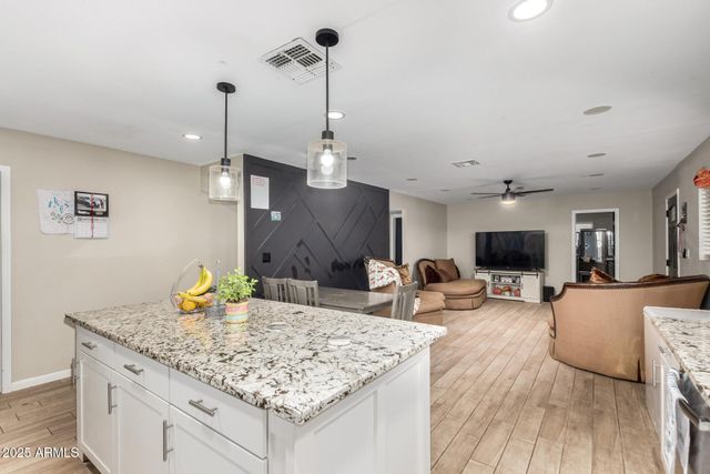 11841 N LAVERN Lane, Maricopa, AZ 85139