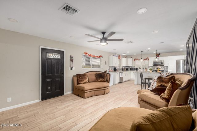 11841 N LAVERN Lane, Maricopa, AZ 85139