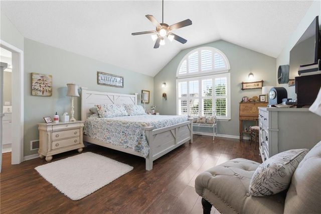 2225 Martha Lane, Greenwood, MO 64034