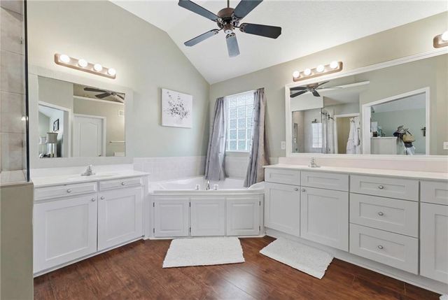 2225 Martha Lane, Greenwood, MO 64034