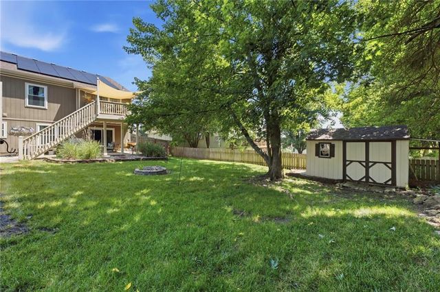 2225 Martha Lane, Greenwood, MO 64034