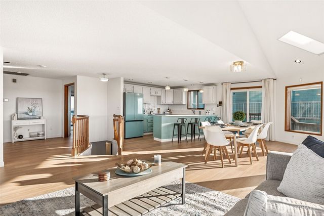 1189 Ocean Shores Boulevard, Ocean Shores, WA 98569