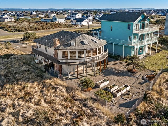 1189 Ocean Shores Boulevard, Ocean Shores, WA 98569