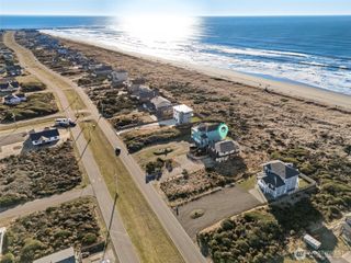 1189 Ocean Shores Boulevard, Ocean Shores, WA 98569