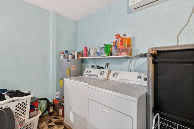 2071 59TH STREET N, Clearwater, FL 33760