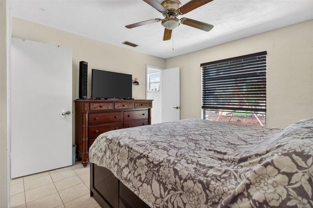 2071 59TH STREET N, Clearwater, FL 33760