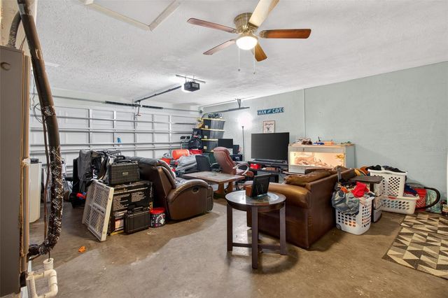 2071 59TH STREET N, Clearwater, FL 33760