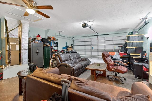 2071 59TH STREET N, Clearwater, FL 33760