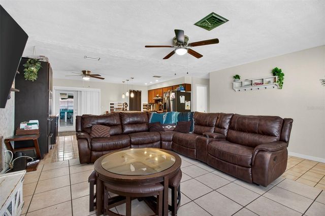 2071 59TH STREET N, Clearwater, FL 33760