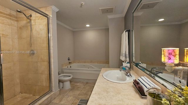 17375 Collins Avenue 2304, Sunny Isles Beach, FL 33160